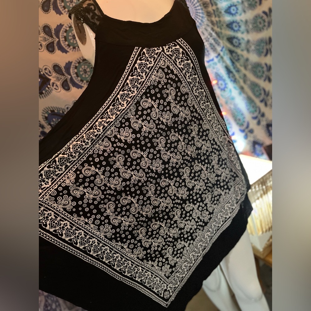 ⭐️Step in style paisley print dress
